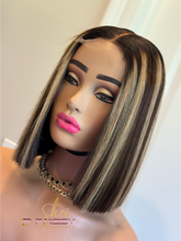 Load image into Gallery viewer, Sarah